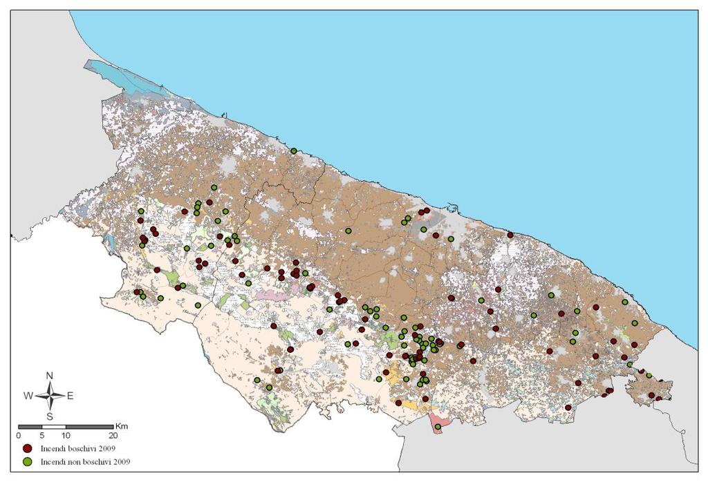 Comando Regionale per la Puglia Figura 44 Distribuzione degli incendi boschivi per habitat CORINE Biotopes, Prov. di Bari e BAT Fonte dati: ARPA Puglia U.O.C. Ambienti Naturali (U.