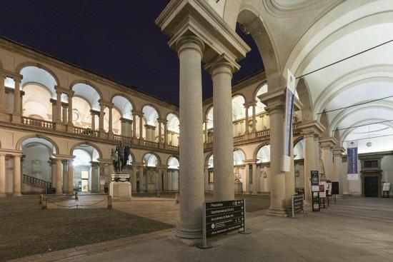 Ingresso della Pinacoteca di Brera,