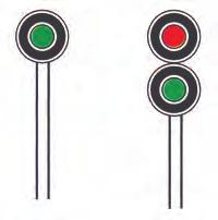 c) Una luce rossa sovrapposta a luce verde via libera con conferma di velocità ridotta a 30, 60 o 100 km/h secondo l indicazione dell avviso precedente.
