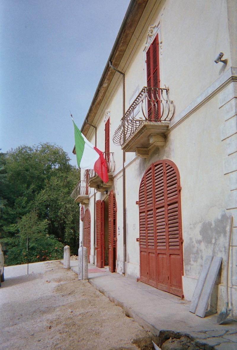 5. LAVORI REALIZZATI VILLA SILVIA Villa del 700 di proprietà del comune di Cesena, situata sulle colline della costa adriatica della romagna. Lavoro eseguito nel 2009 dimensione metri.