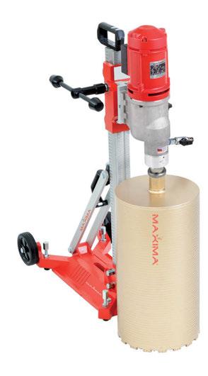 CAROMAX 250 CARATTERISTICHE TECNICHE Ad acqua con motore da 2600 W - 230 V 3 Velocità motore selezionabili