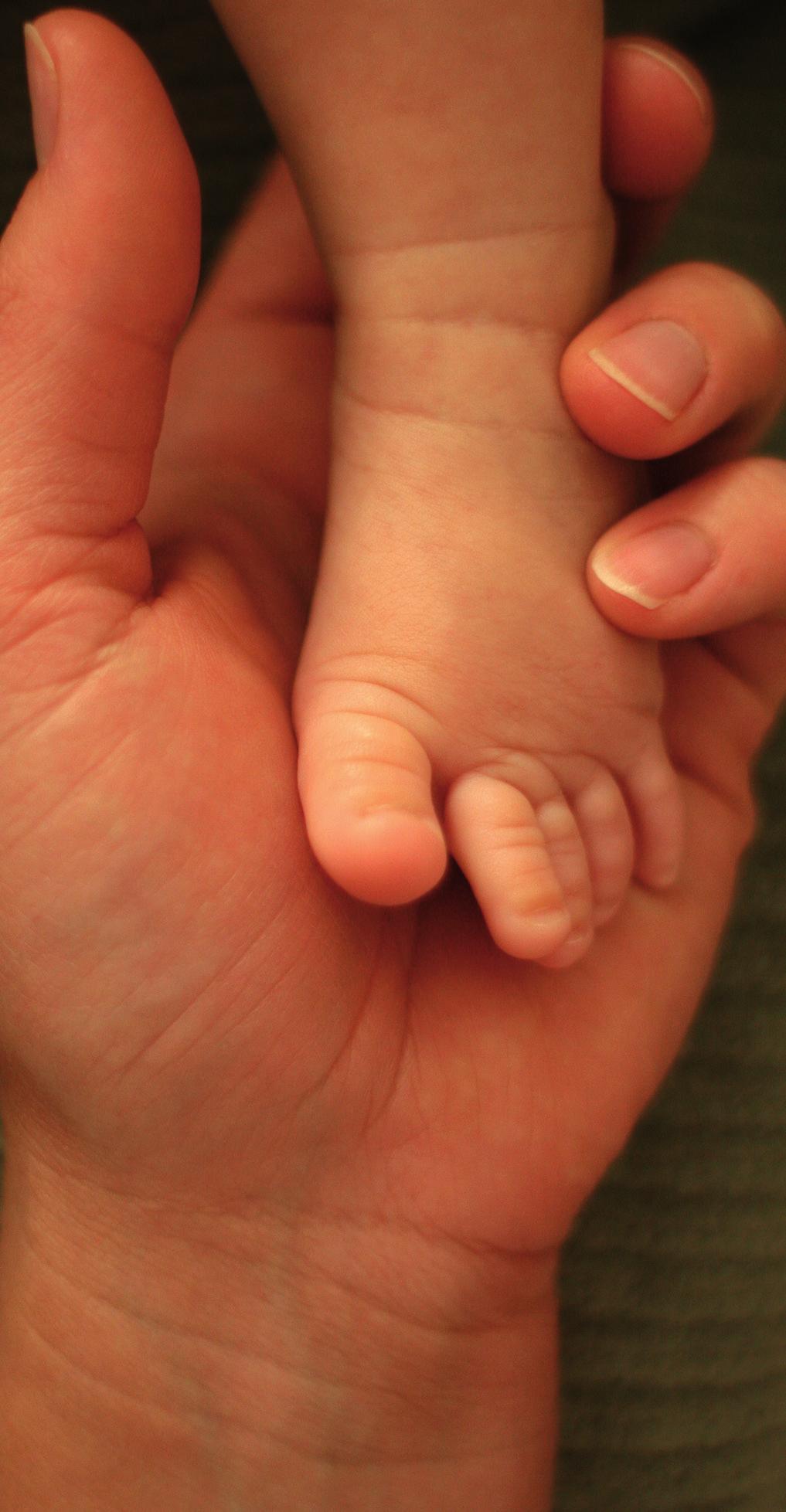 Sa 1 Do 2 Lu 3 Maggio filo di speranza... Fortunatamente oggi il numero di bambini che frequenta una scuola è molto più alto che in passato nella maggior parte dei Paesi a livello mondiale.