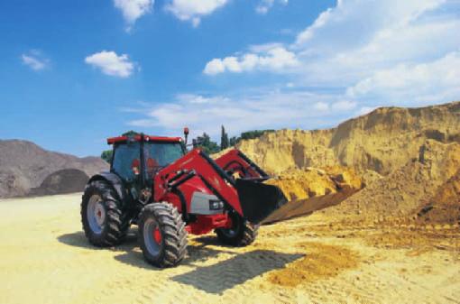 La gamma LIFTMASTER McCormick Facilità di utilizzo grazie al monocomando JOYSTICK Il monocomando joystick del caricatore è posto alla destra del conducente in posizione estremamente ergonomica ed