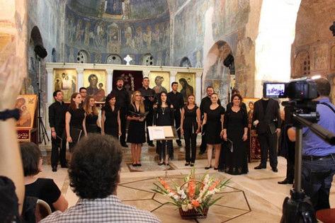 all Ohrid Summer Fest assieme al Coro Professionale