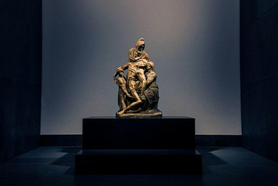 La «Pietà Bandini» del Michelangelo è conservata in un apposita