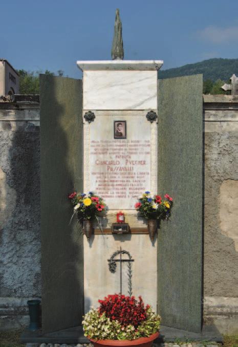 40 41 20 42 43 21 dicembre 1943 Giancarlo Puecher Passavalli 40 - Erba, cimitero 41 -