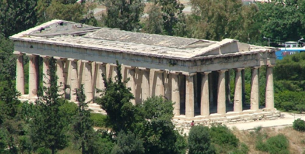 Fig.21 Vista attuale dell Hephaisteion. Da un punto di vista architettonico, il tempio è periptero, esastilo, con tredici colonne sui lati lunghi.