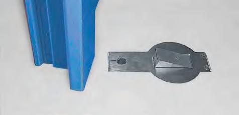 Da utilizzare al posto della boccola in plastica, laddove le porte rimangono normalmente aperte e c è passaggio di mezzi o carrelli.