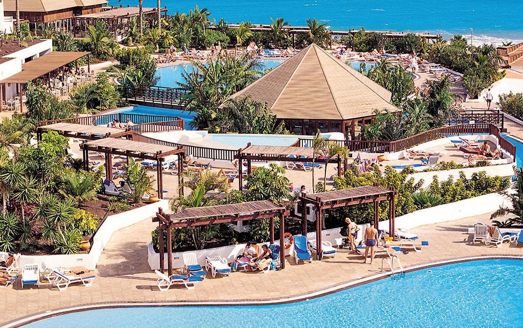 FUERTEVENTURA ALPICLUB FAMIGLIA FUERTEVENTURA PRINCESS ALPI+ PER UN SOGGIORNO UNICO Vantaggi e privilegi: Alpi+ è il supplemento che permette di accedere a una serie di