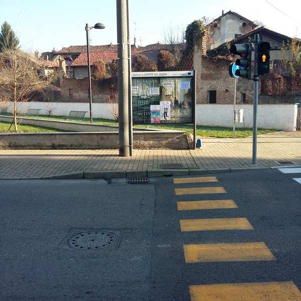 In Viale Italia si prevede anche l abbattimento delle barriere architettoniche poste in corrispondenza degli esistenti attraversamenti pedonali.