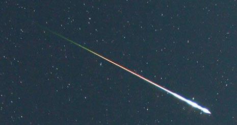 ASTRONOMIA : Meteor