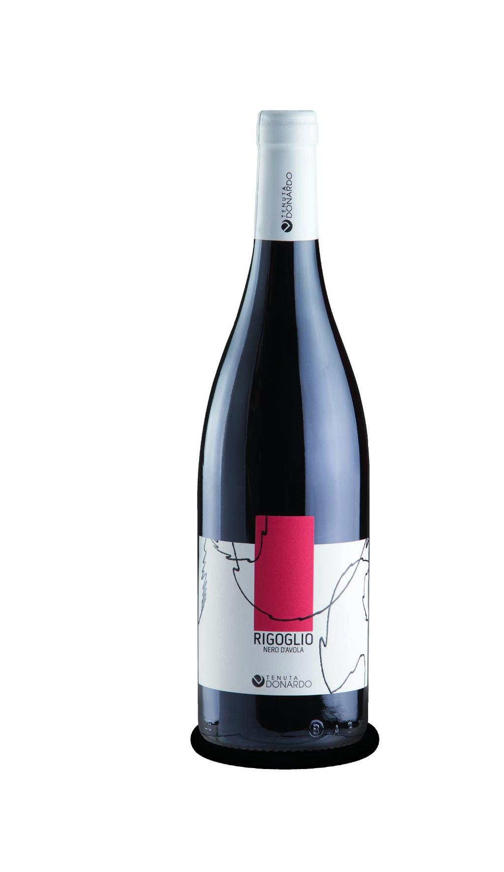 Rosso Prima annata di produzione: 2014 Uve: 100% Nero d avola Medio impasto tendente all argilloso ricco di scheletro.