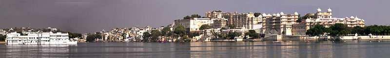 Udaipur 6 Giorno 8 ottobre: Udaipur Pensione completa. In mattinata visita della città di Udaipur.