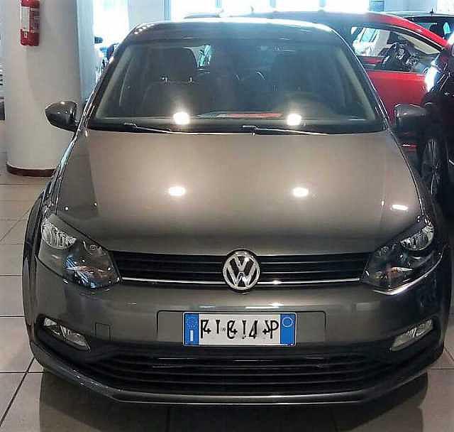 Volkswagen Polo V 1.0 MPI 5p. Trendline Polo Immatricolazione: 7/ 2017 KM: 1 Carrozzeria: Berlina Cilindrata: 999 Alimentazione: Benzina Prezzo: 11.