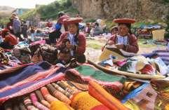 Pranzo in un ristorante compreso. Di pomeriggio visita alla Fortezza di Ollantaytambo. Dopo la visita sistemazione in un hotel della Valle Sacra. Pernottamento.