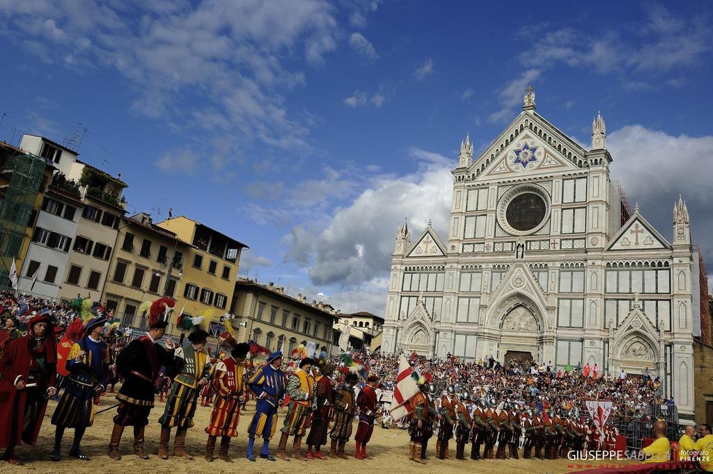 Lo spettacolo è unico ed originale, e fa riferimento alla gloriosa