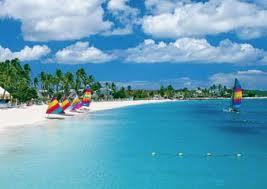 17 21 LUGLIO ANTIGUA Giornate a disposizione per la visita delle bellissime 365 spiagge che compongono l isola, per i bagni di sole e il relax. Trattamento di tutto incluso.