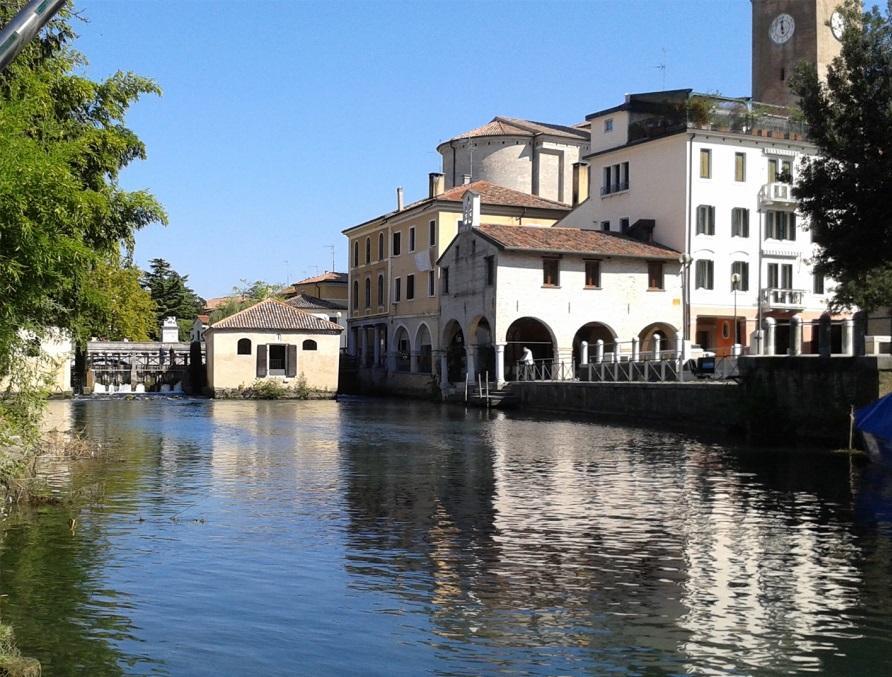 PORTOGRUARO (Ve) La città è sorta come porto fluviale in pieno