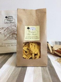 RISO CARNAROLI BIANCO PILATO BIOLOGICO CHITARRONE AGLIO E PREZZEMOLO Caratteristiche: Riso biologico, con chicchi grossi e bianchissimi, tiene molto bene la cottura.