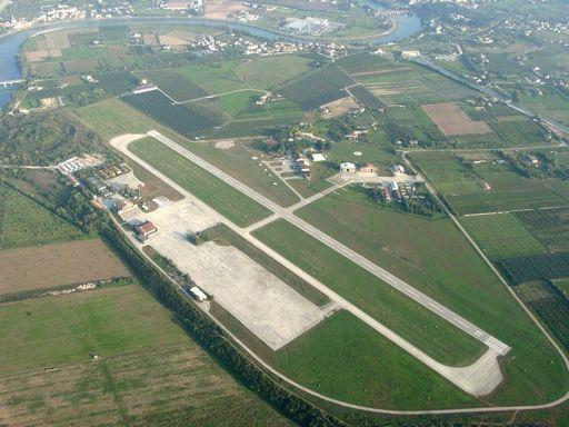 L aeroporto di Boscomantico (Verona); oggi è un piccolo aeroporto civile.