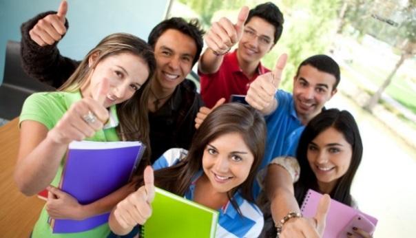 I vantaggi per gli Studenti I. Abbinamento a settori e contenuti anche per verificare motivazione e attitudini/aspirazioni degli studenti II.