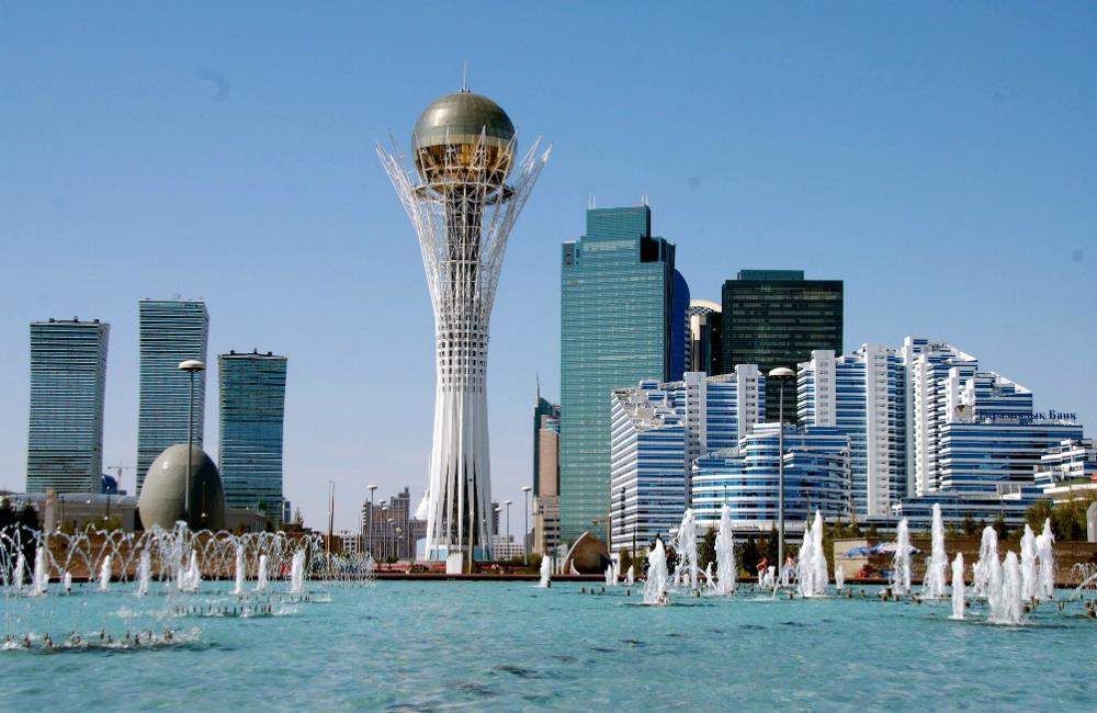 ASTANA Capitale e seconda città più grande in Kazakistan. Dopo che il Kazakistan ottenne l'indipendenza nel 1991, la città e la regione sono stati rinominati Aqmola.