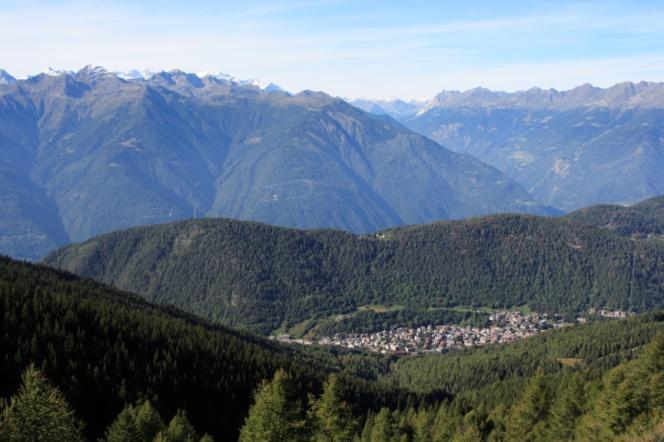 delle Orobie (sentiero che percorre in quota tutte le valli del Parco Delle Orobie Valtellinesi).