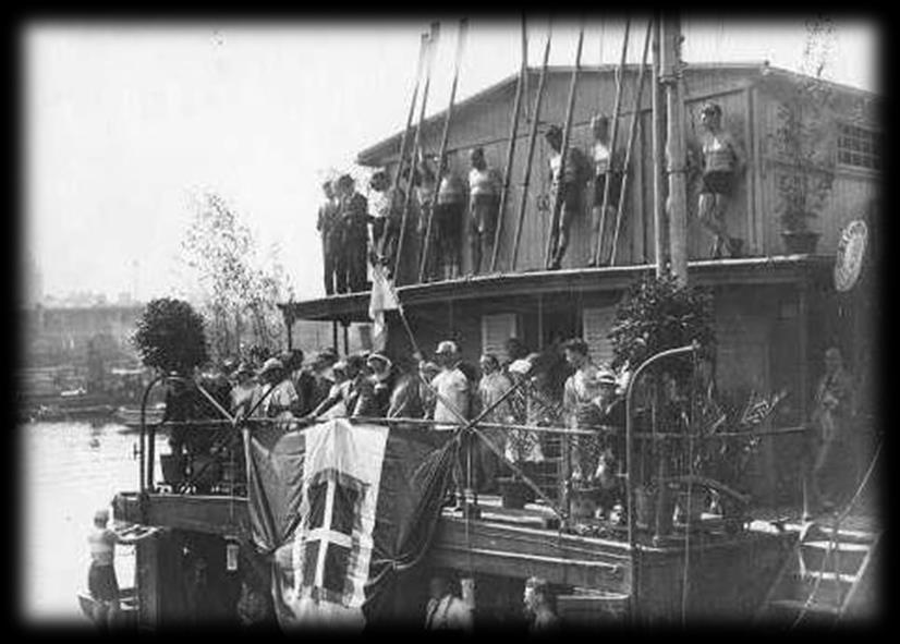 Le origini Società di canottaggio fondata a Genova con la denominazione di "Società Canottieri Genovesi" nel 1876.