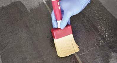 L applicazione facilita la manutenzione ordinaria riducendo l attrito superficiale ed impedendo allo sporco di penetrare.