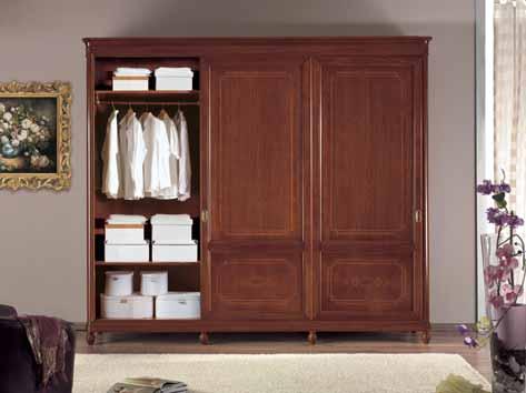 280. Wardrobe 3 sliding doors