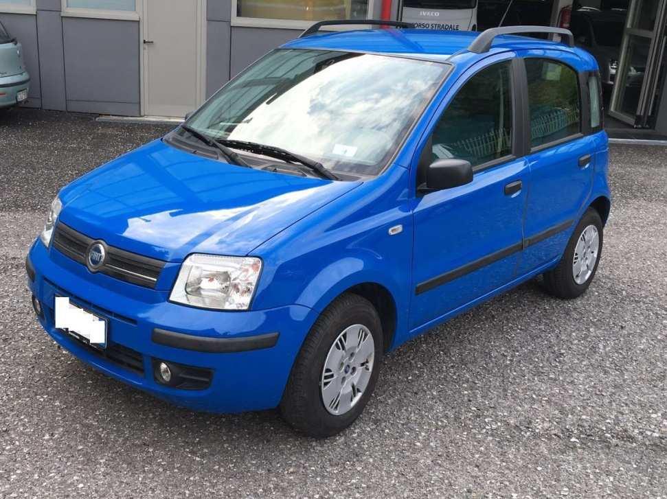 FIAT PANDA Anno prima immatricolazione 2004 Km percorsi 47.000 BENZINA Cilindrata 1.