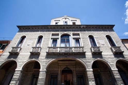 Padova Prevede 5 anni di studio laurea triennale + laurea magistrale oppure corso di laurea magistrale a ciclo