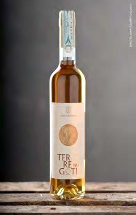 Medaglia Gold Categoria: Grappe Invecchiate Distillato: GRAPPA TERRE DEI GOTI Azienda: AZ.AGRICOLA STEFANO MANCINELLI Via Roma, 62 60030 Morro d Alba (AN) Tel.