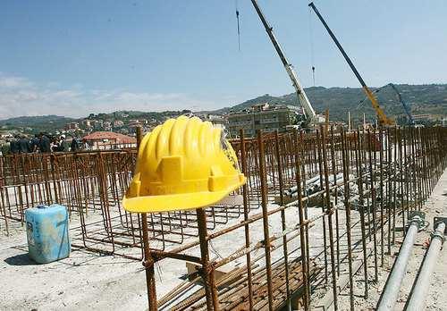 Cantieri Predisposizione Piano della Sicurezza di Cantiere, Piano operativo per la sicurezza, Pi.M.U.S.-montaggio e smontaggio ponteggi, Assunzione incarico Coordinatore per la Progettazione ed Esecuzione della sicurezza dei cantieri -cd.