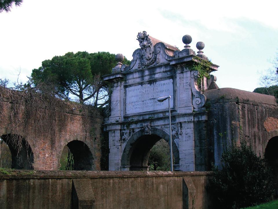 Traiano (109 d.c.) per alimentare, soprattutto, la zona di Trastevere.