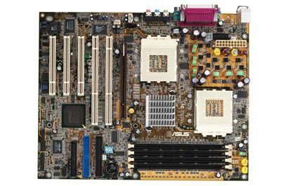 Componenti hardware principali Dispositivi di input Organizzazione hardware standard Memoria