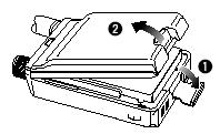 2 RICARICA DEL PACCO BATTERIE Installazione del pacco batterie Prima di installare o rimuovere il pacco batterie, spegnere l apparato.