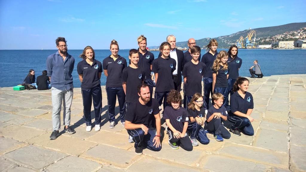 Confermati nello staff tecnico Nicole Belsasso e Alessandro De Rose PRESENTATA LA SQUADRA 2016-2017 DELLA TRIESTE TUFFI Emilio Vidal Ratia nuovo allenatore, Luca Bossi preparatore fisico Nella foto