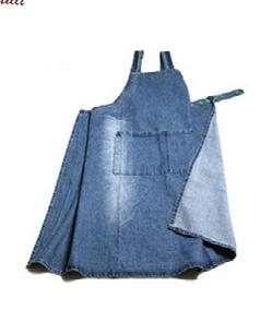 HUBER GREMBIULE JEANS COTONE TIPOLOGIA: Grembiule in tela texana con tasche e