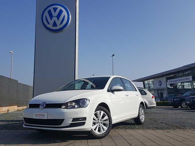 Volkswagen Golf VII 1.6 TDI 110 CV 5p. Comfortline BlueMotion Technology Golf Immatricolazione: 6/ 2016 KM: 33903 Colore: pastello Carrozzeria: Berlina Cilindrata: 1598 Prezzo: 17.