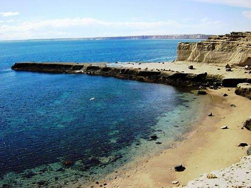 11 giorno Penisola Valdes Trelew/Gaiman Visita in autonomia della riserva naturale Penisola Valdés, dove si potrà osservare la caratteristica