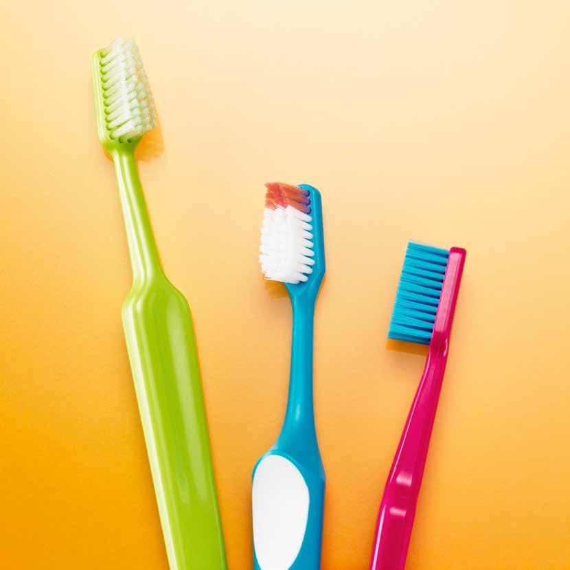 Spazzolini Gli spazzolini TePe, facili da usare, vengono realizzati per assicurare un efficace e delicata