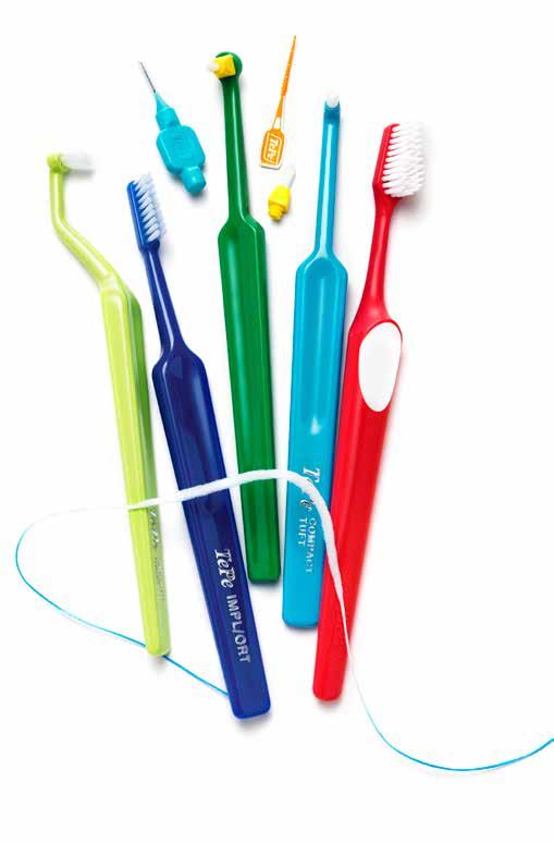 TePe Supreme Lo spazzolino con filamenti a due livelli facilita la pulizia intorno all apparecchio ortodontico.