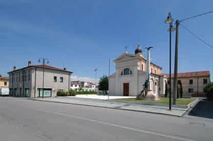 Messa in sicurezza di Via Garibaldi di Sustinenza. Importo lavori 600.