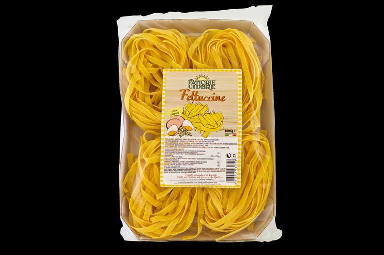 Fe t t u c c i n e a l l u o v o 500 gr. Semola di grano duro, uova intere di gallina fresche pastorizzate (20%).