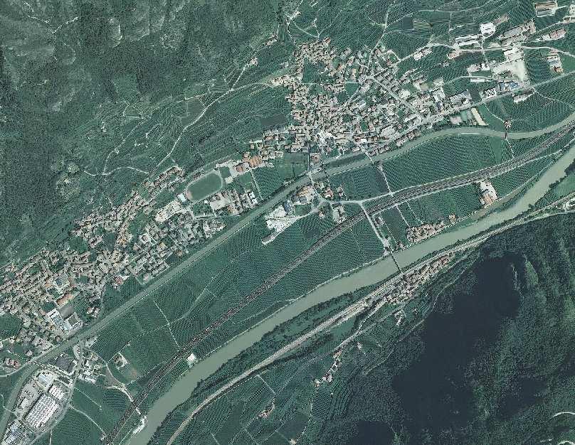 STUDI DI RSL NEL COMUNE DI AVIO 1 - Modello Geologico Il comune di Avio si colloca nella margine meridionale della provincia di Trento lungo la Valle dell Adige.
