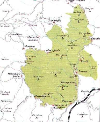 Montorio Romano è situato a nord ovest del Parco che comprende nel suo territorio 13 Comuni: Scandriglia, Poggio Moiano, Orvinio nella Provincia di Rieti Percile,Licenza,Roccagiovine,Vicova ro,