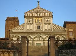 Nel pomeriggio visita di Fiesole con la Basilica di San Romolo (Duomo), il convento di San Francesco, il Santuario di Santa Maria Primerana e breve visita della cittadina con la caratteristica Piazza