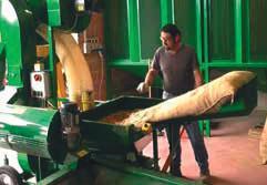 Oggi molte aziende produttrici di nocciole, si sono dotate di essiccatoi aziendali con una capacità di 20-30 quintali di nocciole.
