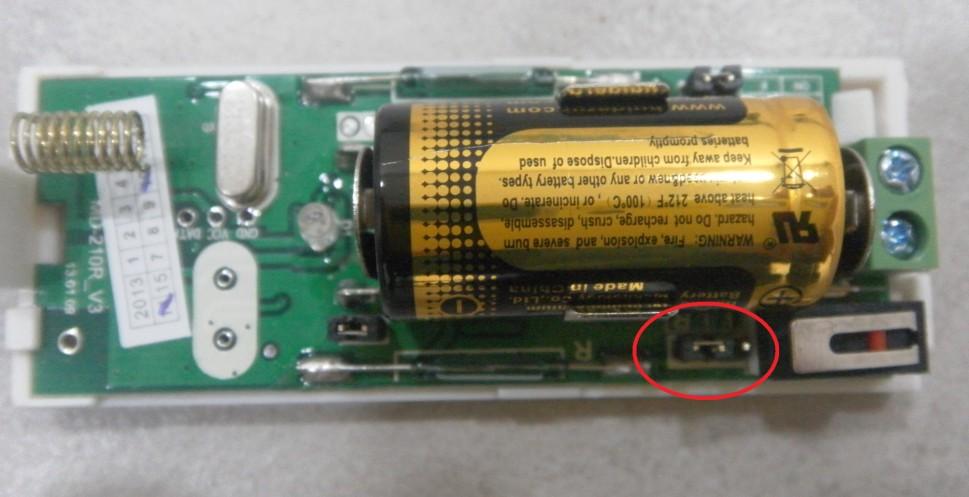 Quindi confermare con # e uscire dalla programmazione premendo il tasto freccia a sinistra Cancellazione contatto magnetico Per eliminare